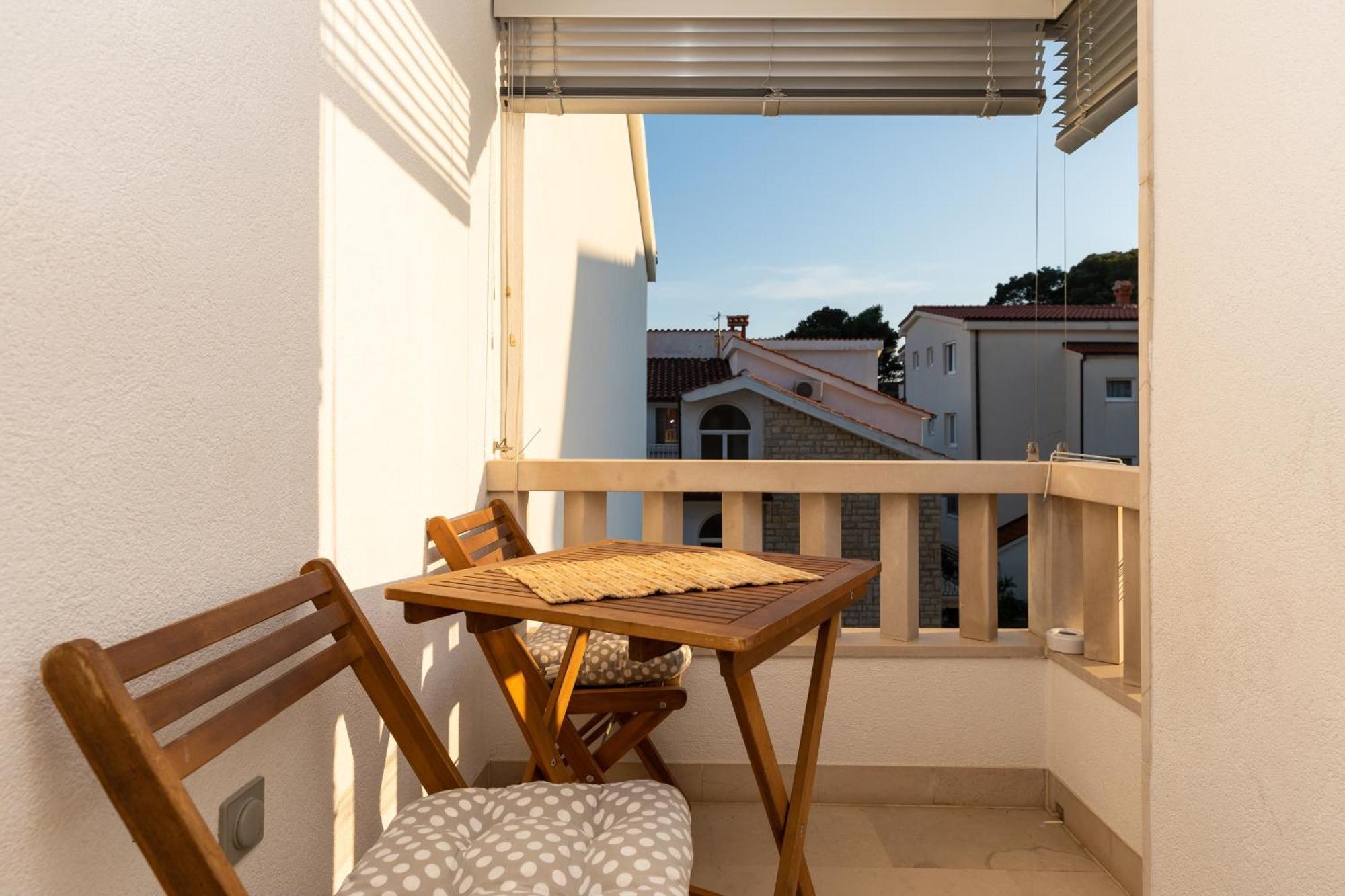 Apartments By The Sea Duce, Omis - 5973 Εξωτερικό φωτογραφία