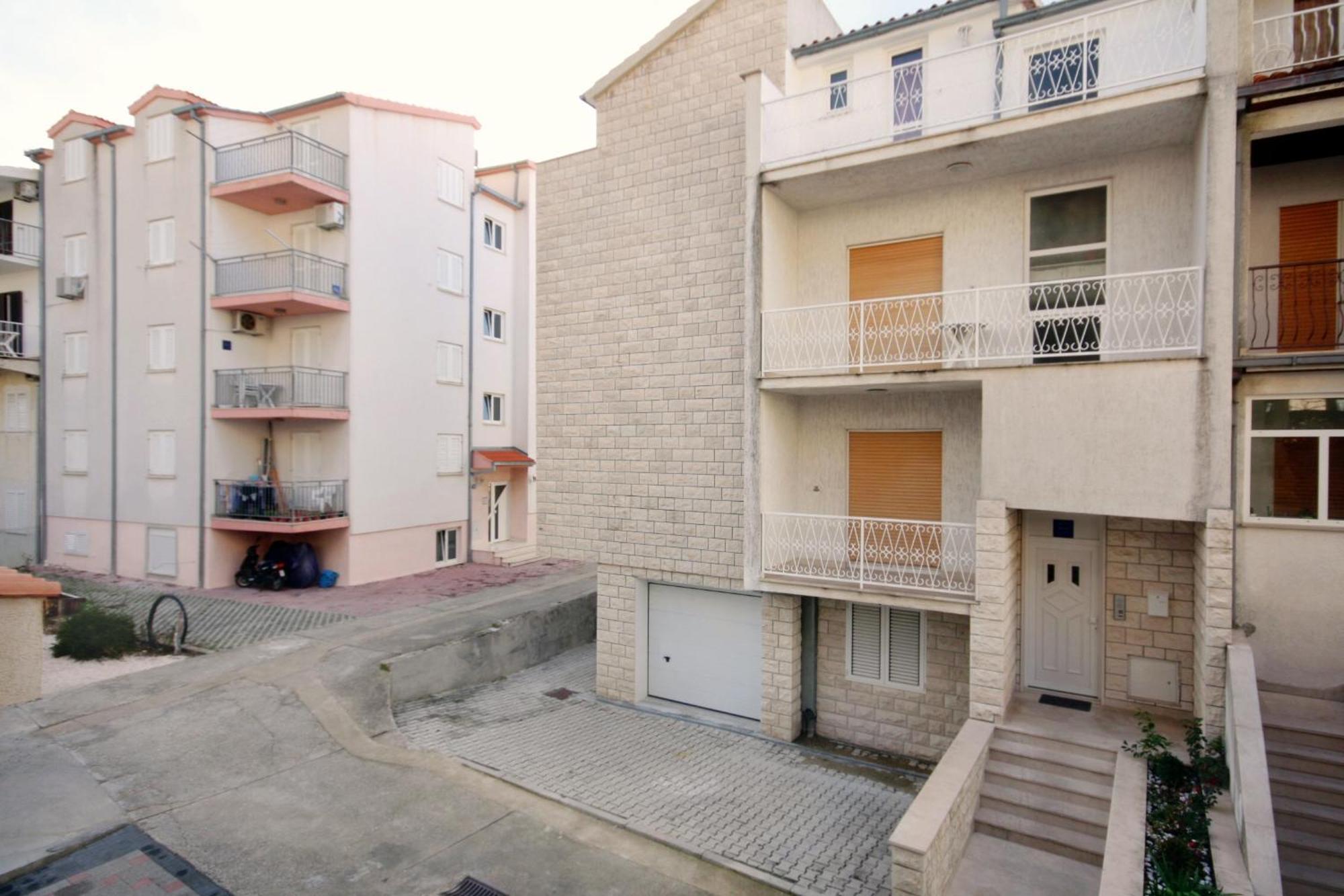 Apartments By The Sea Duce, Omis - 5973 Εξωτερικό φωτογραφία