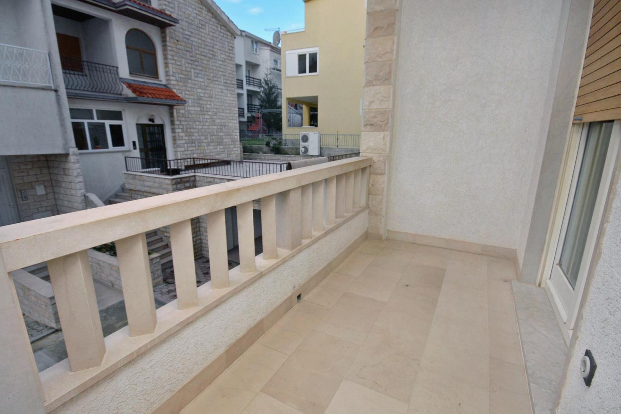 Apartments By The Sea Duce, Omis - 5973 Εξωτερικό φωτογραφία
