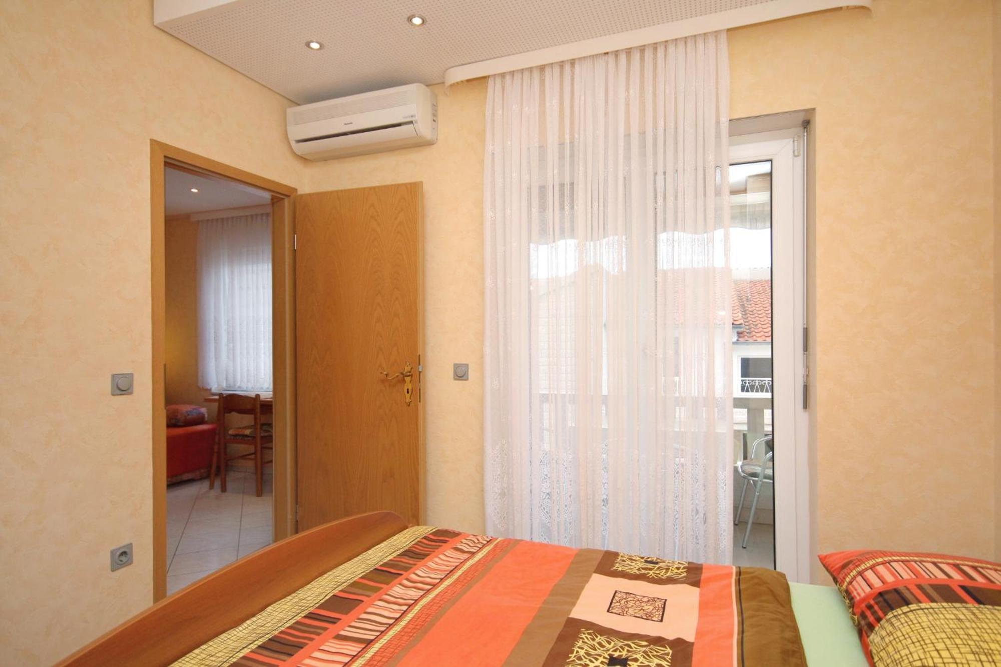 Apartments By The Sea Duce, Omis - 5973 Δωμάτιο φωτογραφία