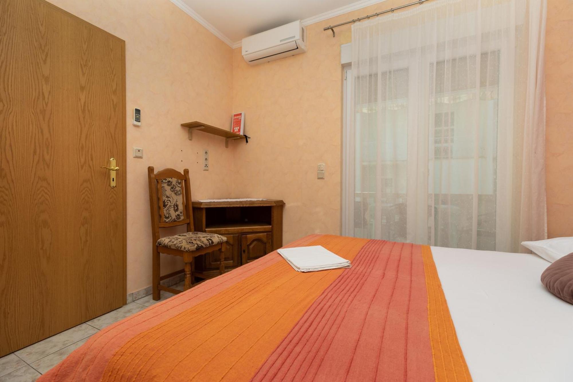 Apartments By The Sea Duce, Omis - 5973 Δωμάτιο φωτογραφία